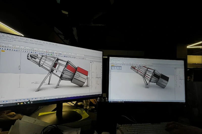 Ixmore Art 3D design and engineering modeling on dual monitors