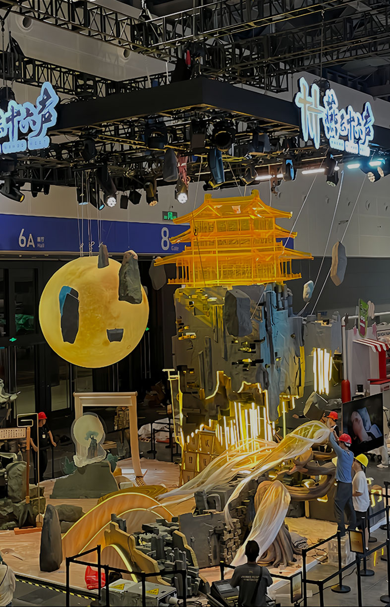 Completed Shopping Mall Holiday and Commercial Display Project Showcase