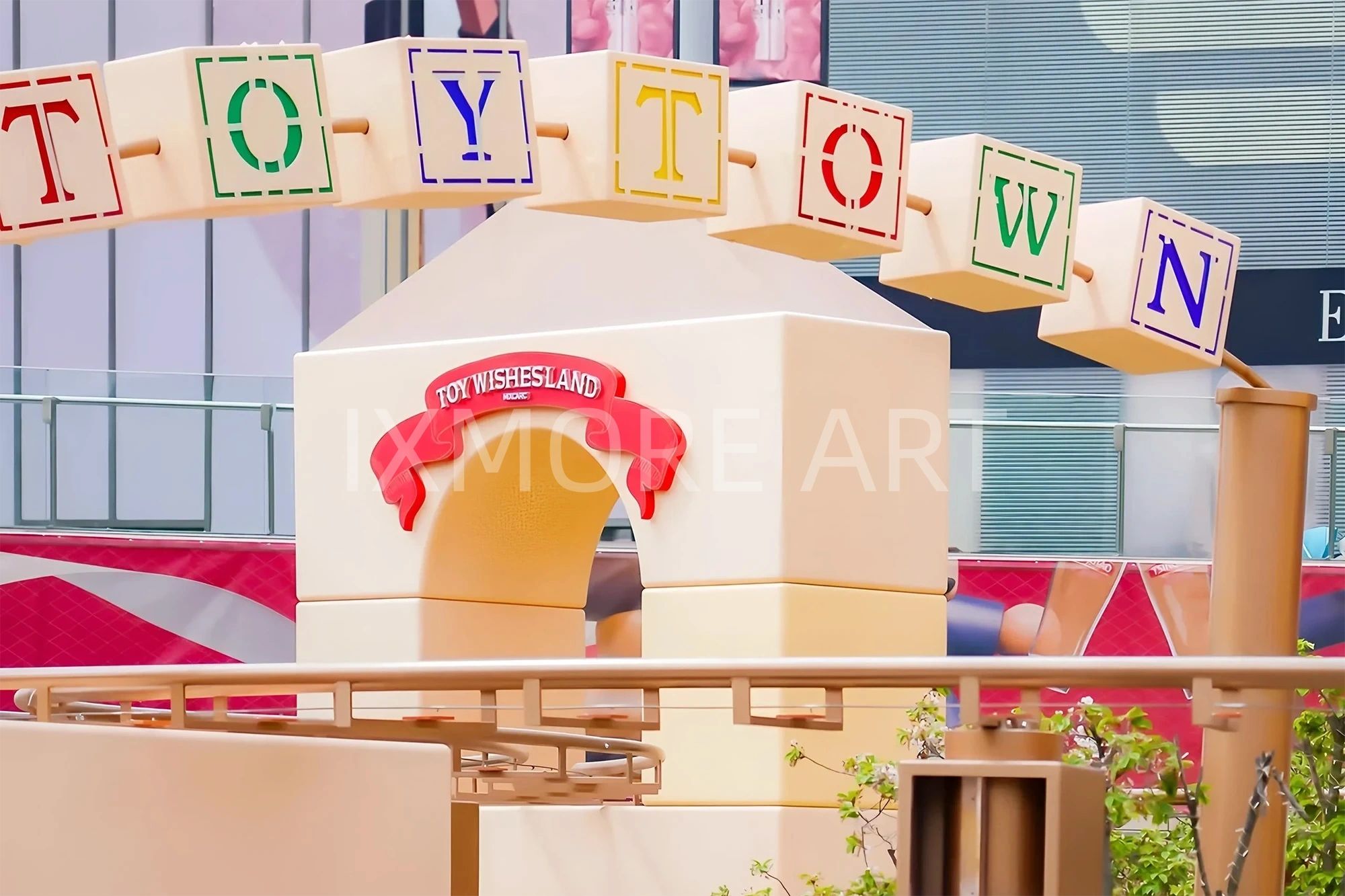 Custom art toy installations for Qingdao mall anime exhibition - large anime sculptures & retail prop fabrication(10)