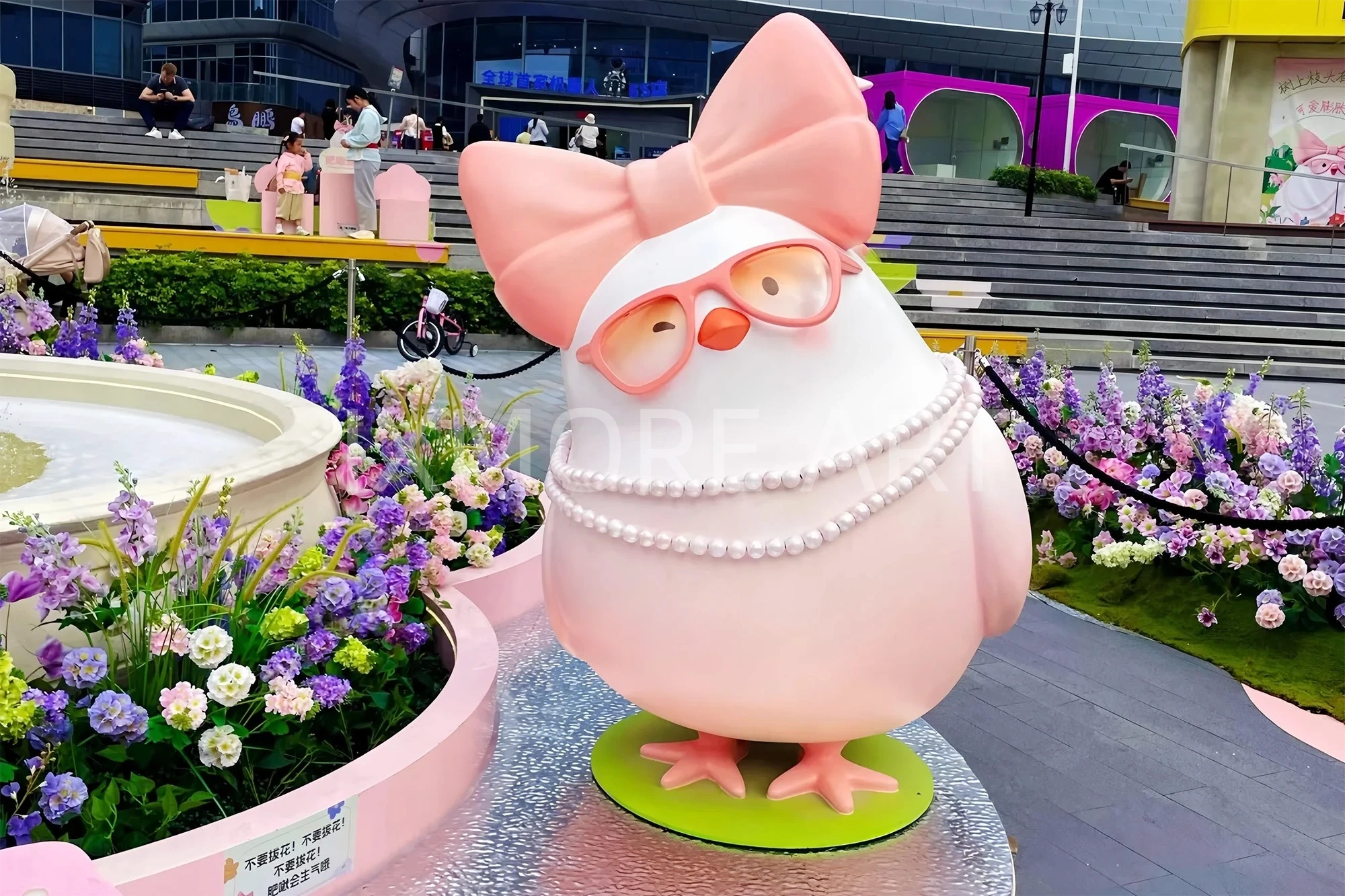 Immersive IP theme scene installation at Xinghe Mall - panoramic view of large anime sculptures & custom decor props(2)