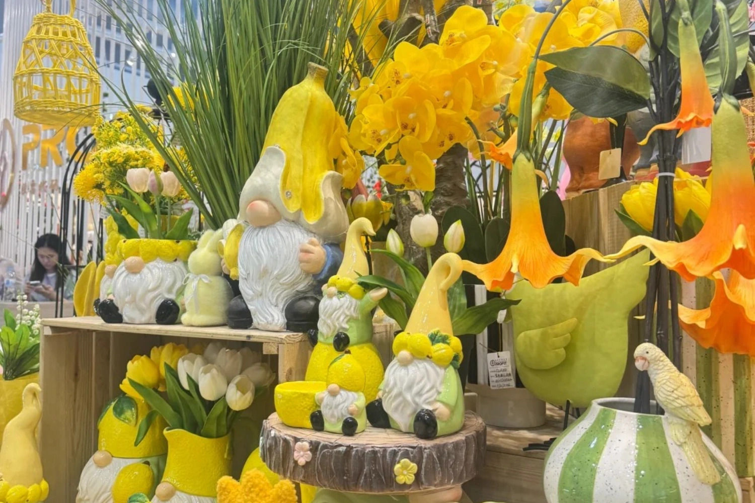 Narrative-driven spatial planning and visitor journey design for Easter commercial installations