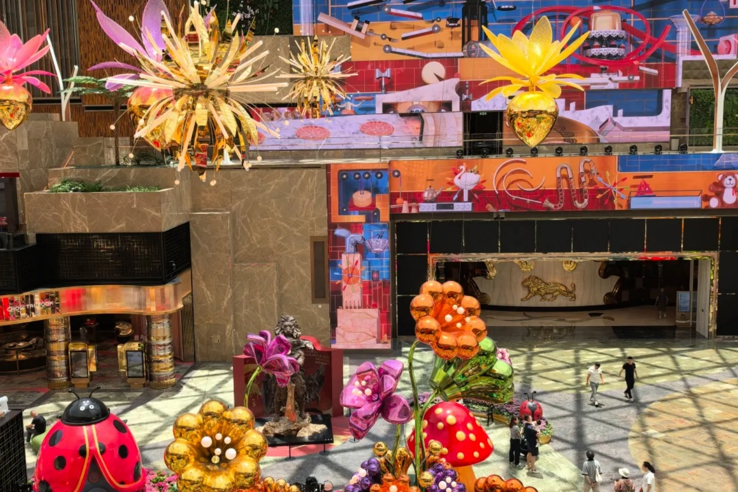 Precision installation and strict safety standards for themed art installations in Macau shopping centers