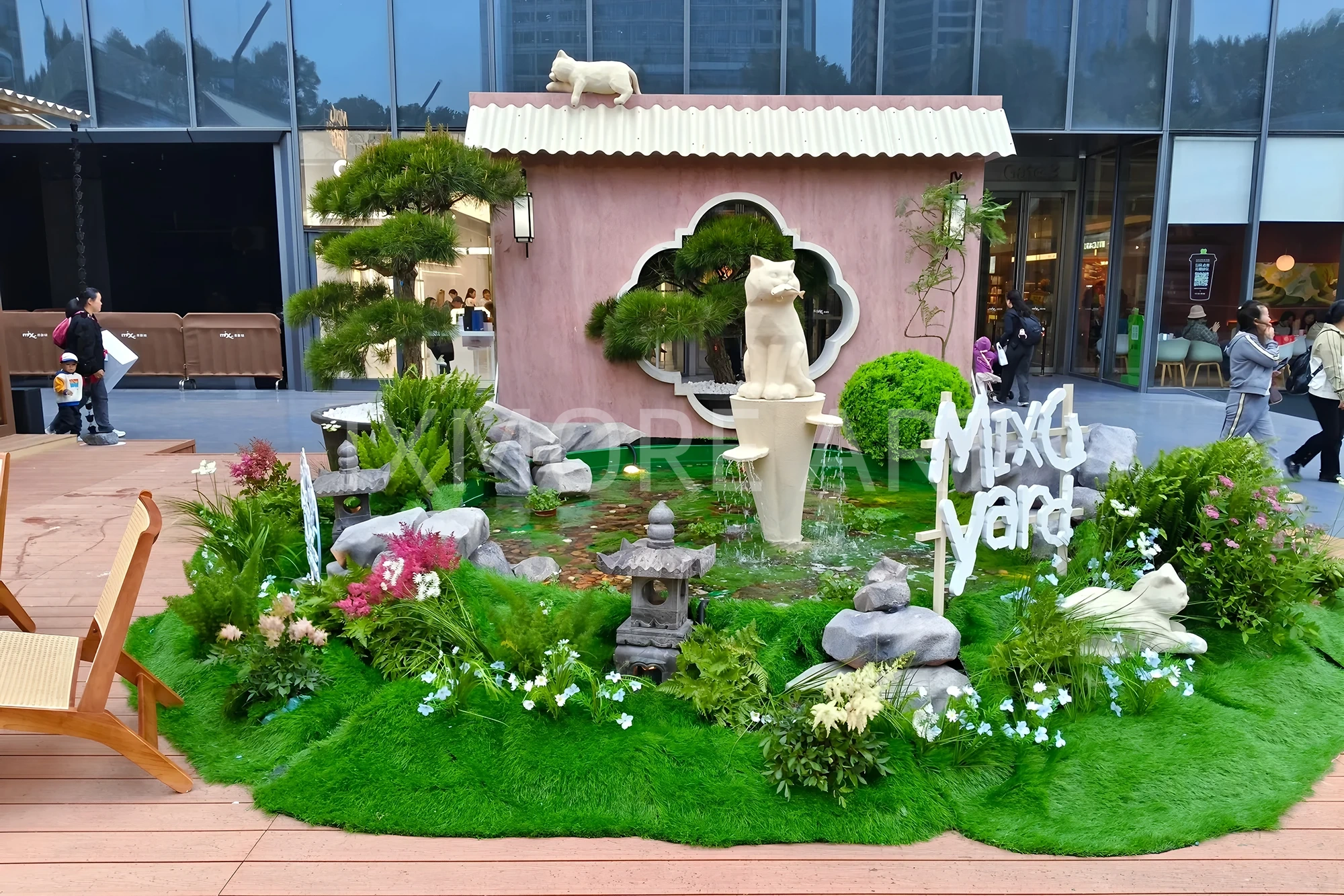 Custom immersive commercial courtyard street scene props handmade by art installation fabrication factory(4)
