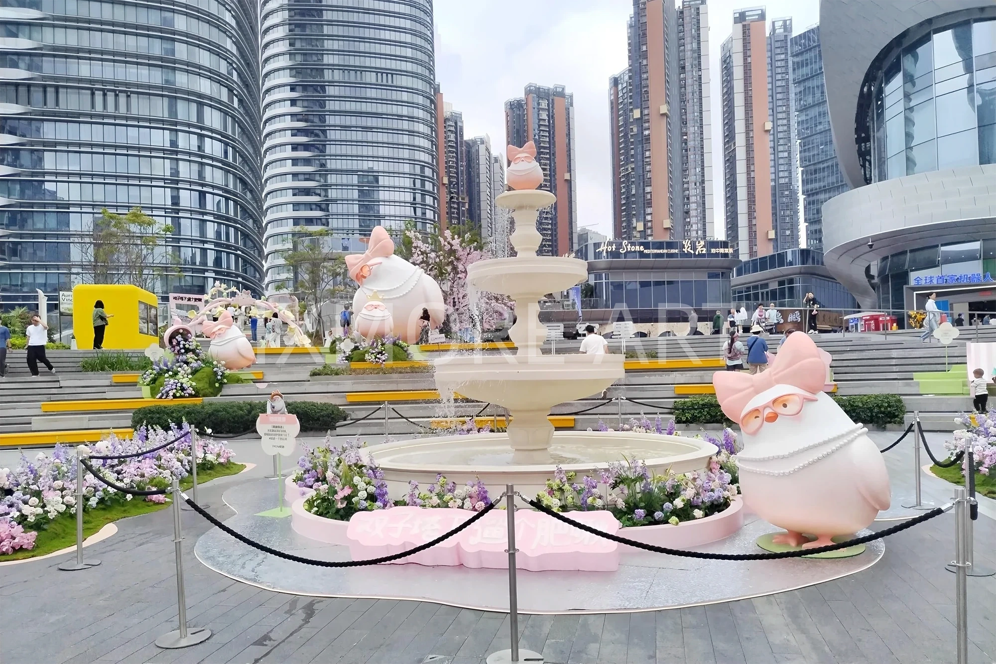 Immersive IP theme scene installation at Xinghe Mall - panoramic view of large anime sculptures & custom decor props(7)