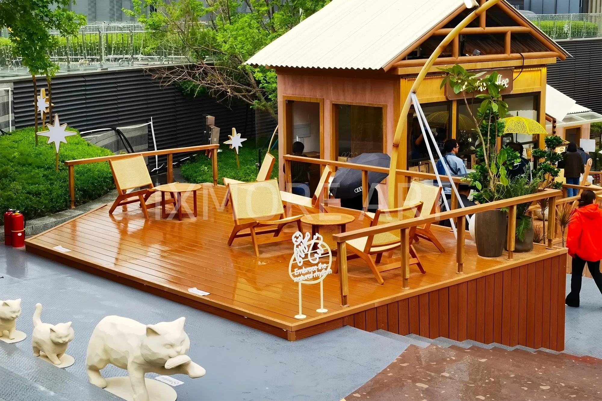 Custom immersive commercial courtyard street scene props handmade by art installation fabrication factory(9)