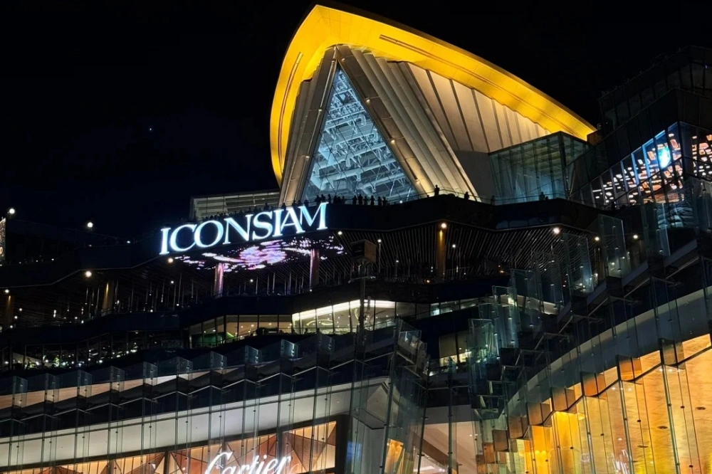 Breaking Away from Homogeneity: How Thailand Is Reshaping Urban District Ecosystems Through Innovative Large-Scale Interactive Installations