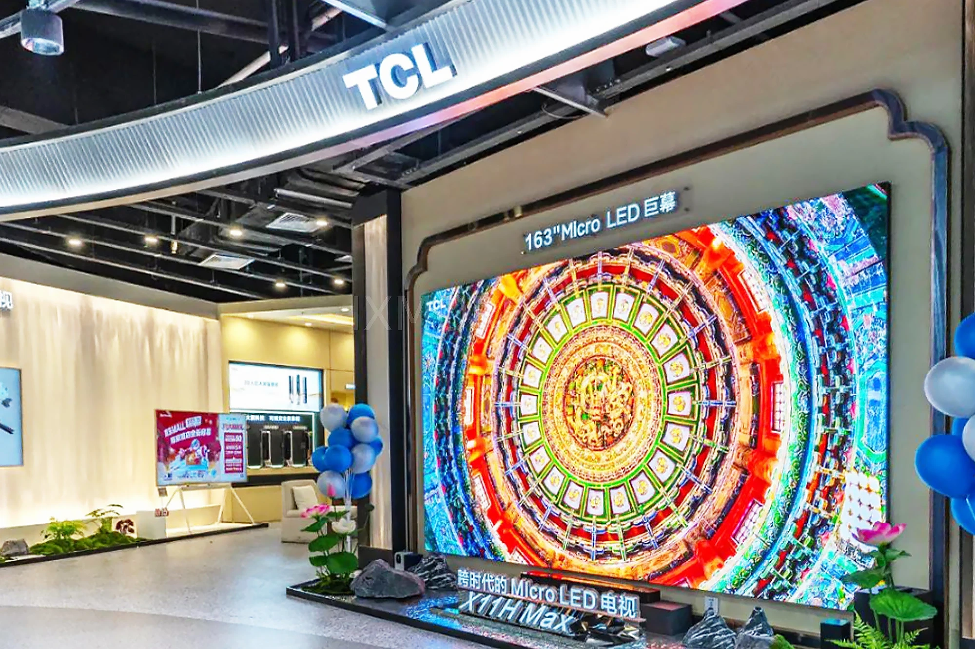Custom Wuhan mall decor props & interactive art installation, whole mall lighting design from fabrication factory(10)