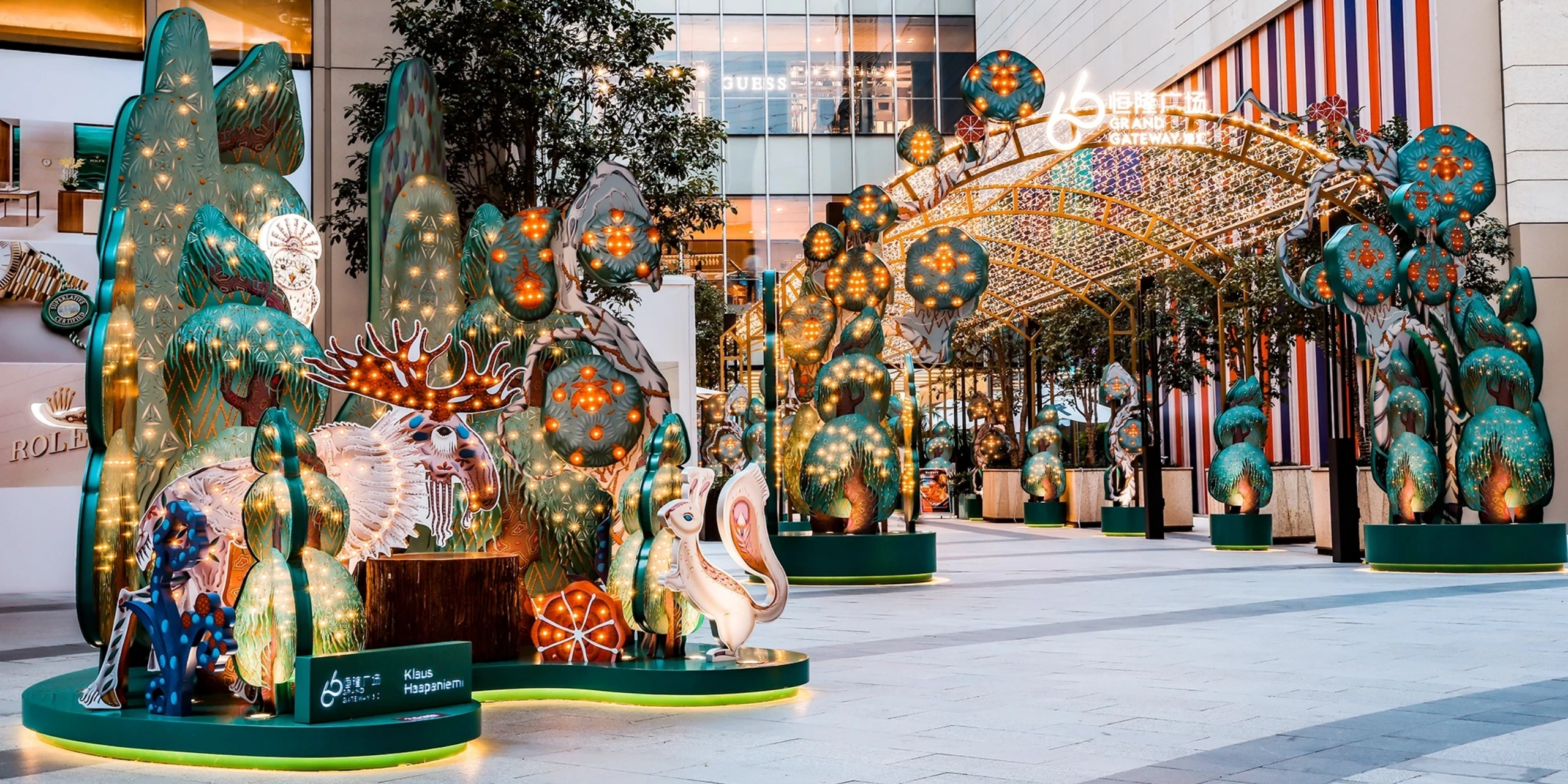 Custom Christmas Props for Hanglung Plaza