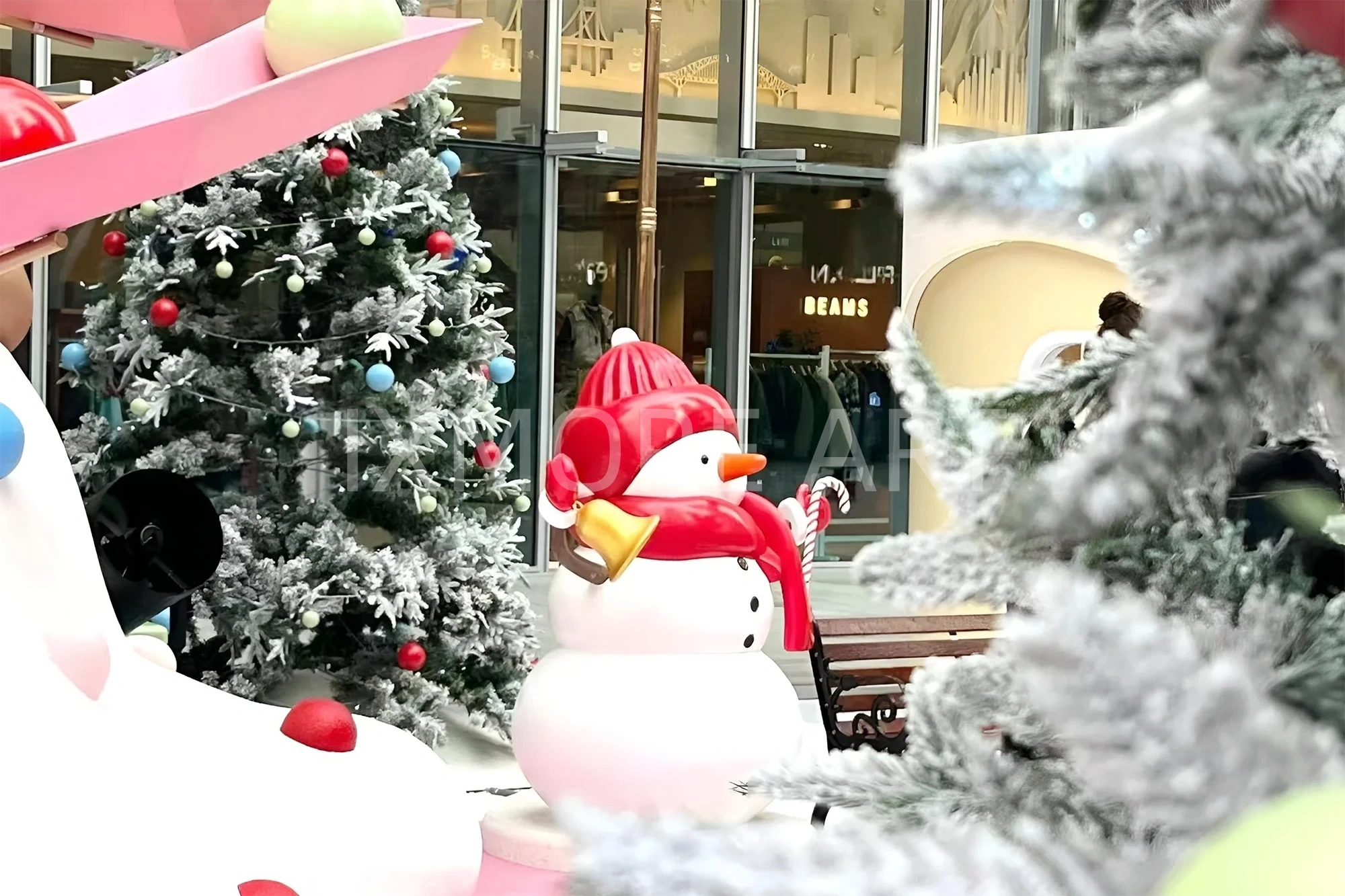 Custom Christmas town props for mall – immersive holiday installations crafted by professional decor factory(5)