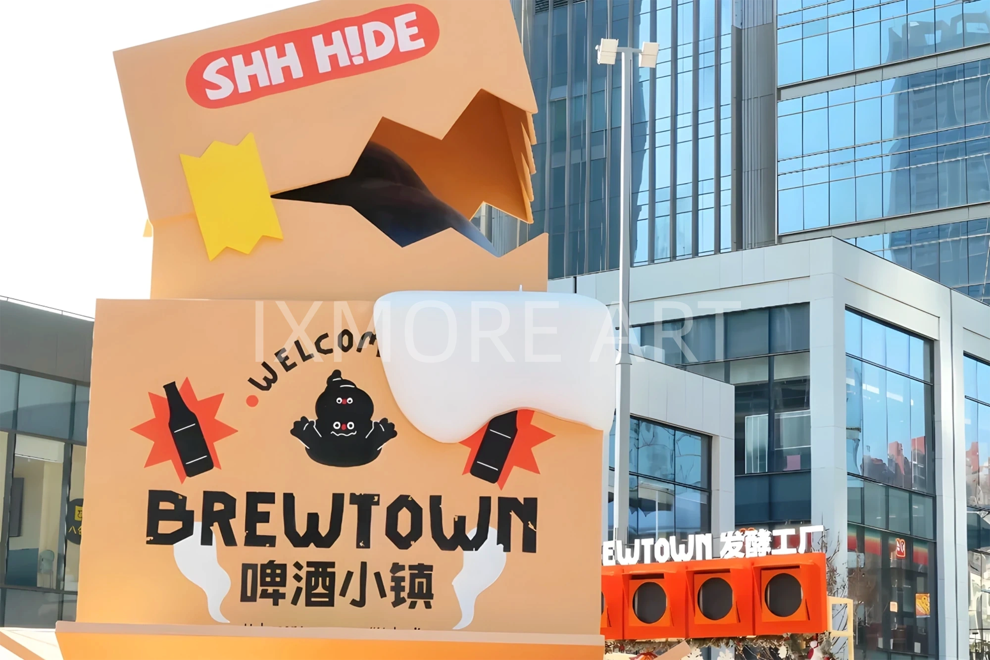 Custom immersive commercial street courtyard scene props fabricated by art installation factory(11)