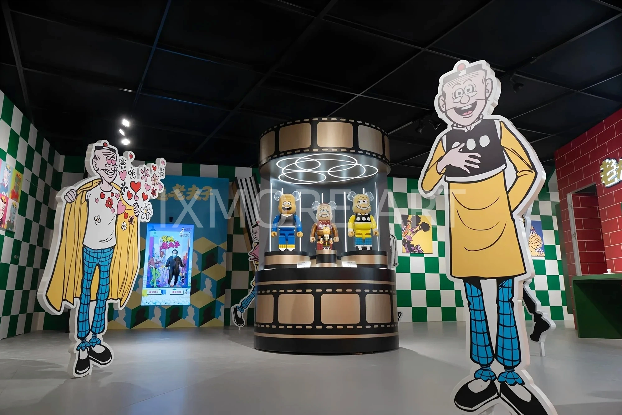 Custom art installation props for Macau mall anime IP exhibition - large exhibit props & art installations