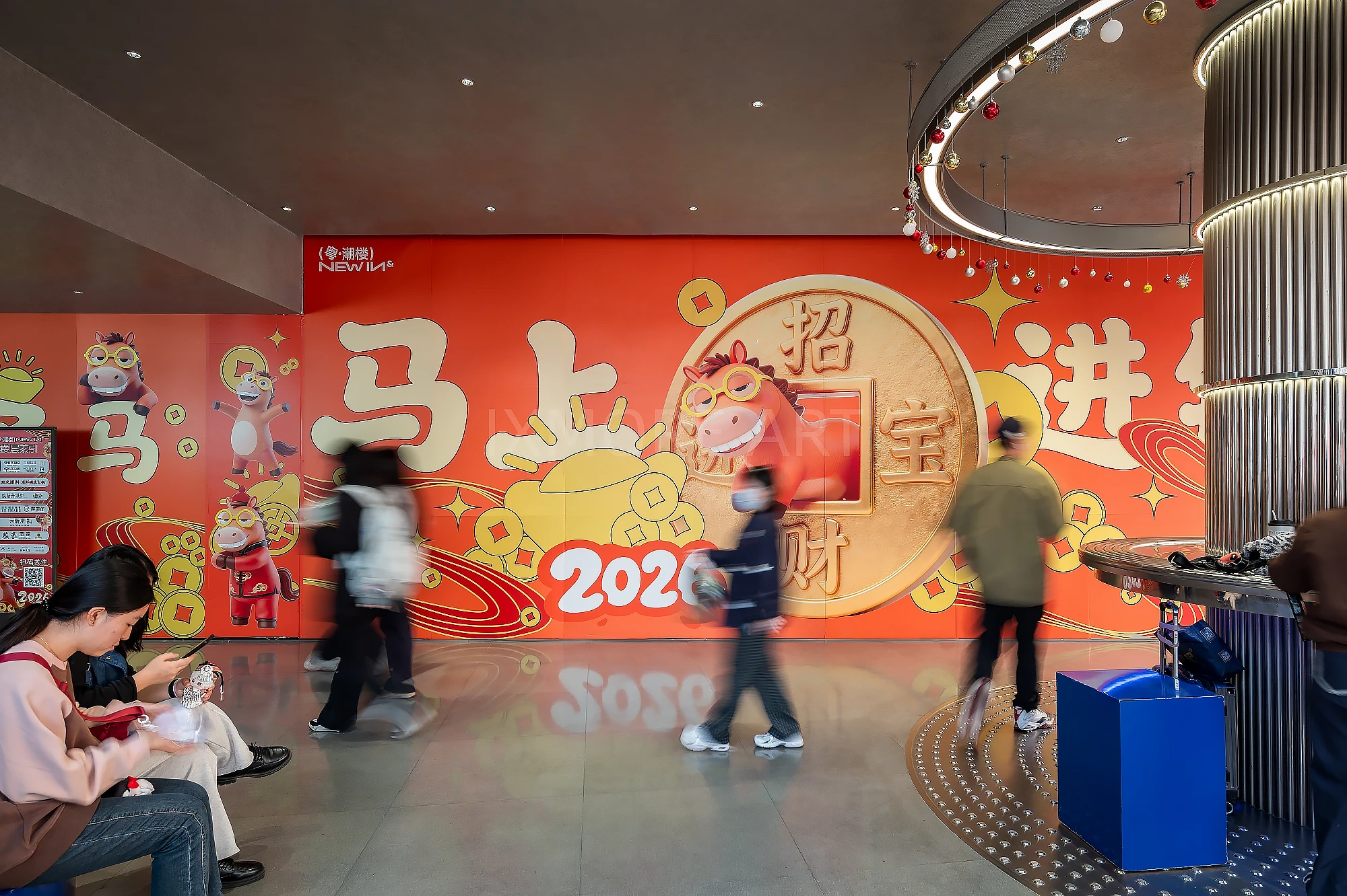 Interactive light art installation at Guangzhou Mall - custom dynamic light sculpture on retail facade(10)