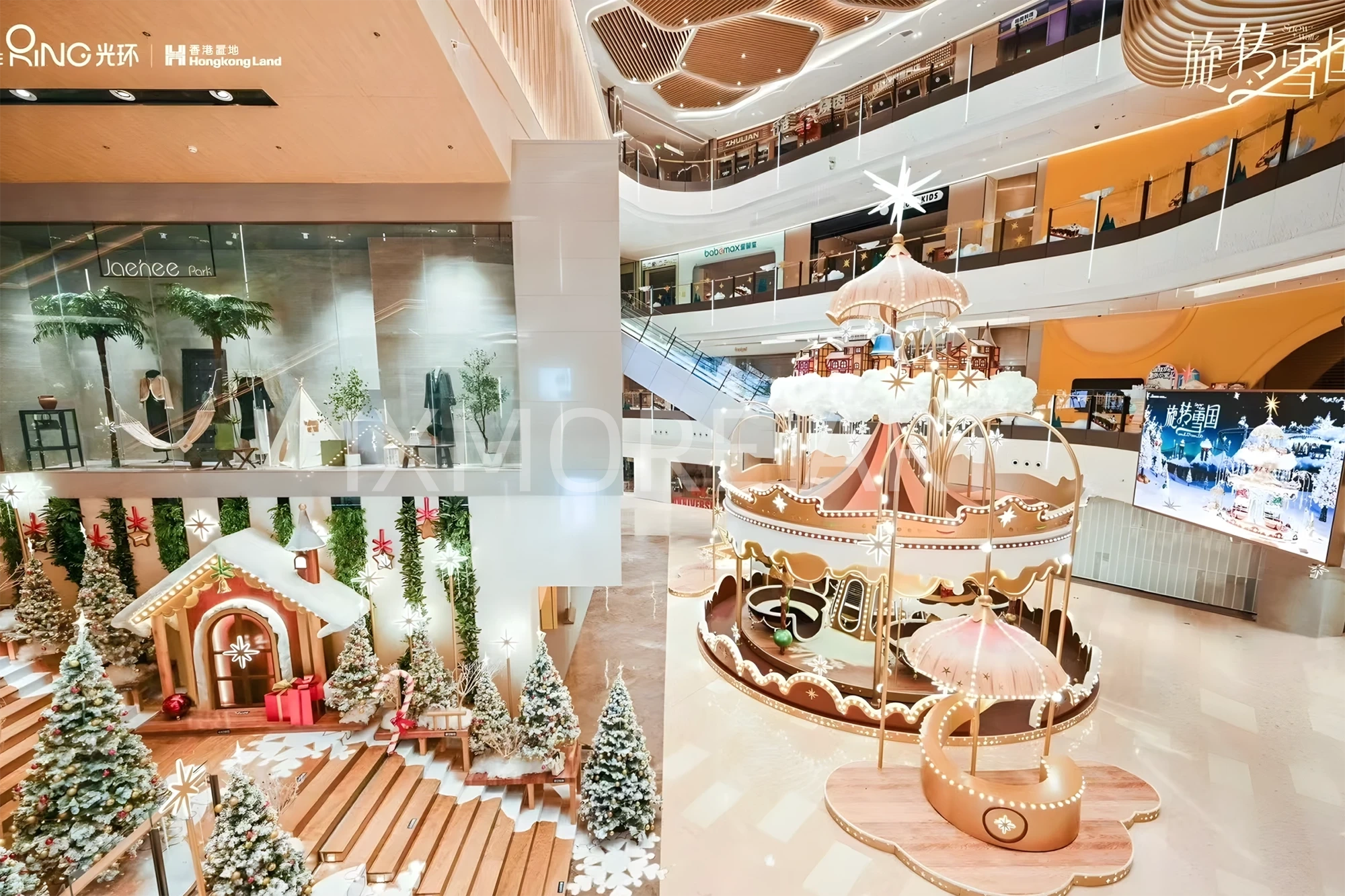 Real shot of custom dynamic light Christmas art installation, large luminous Christmas props for Chengdu Halo Mall, one-stop display production by art factory(5)
