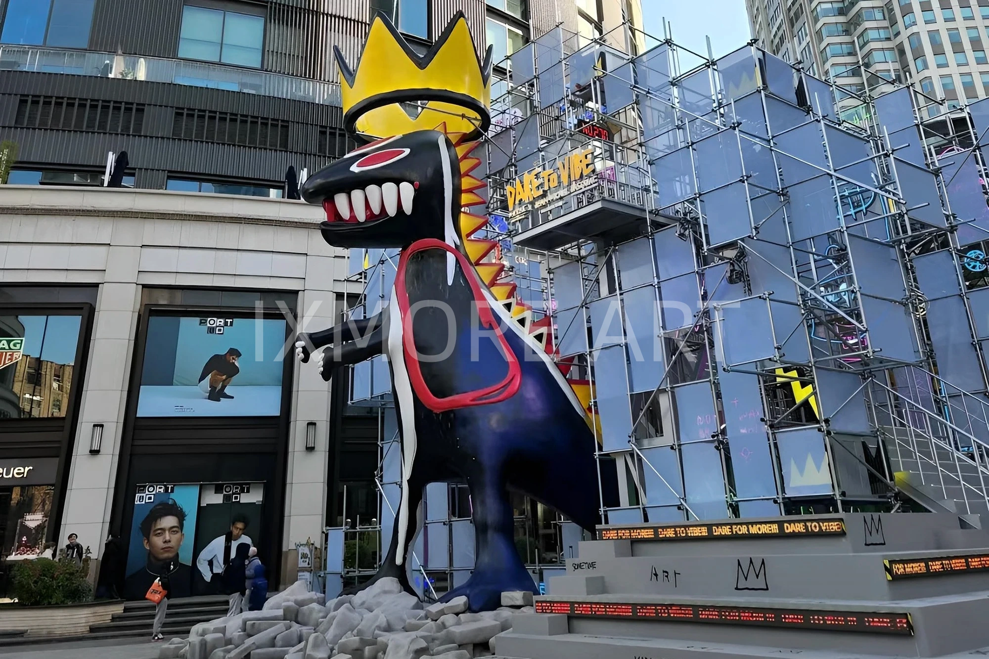 Hong Kong Taikoo Hui shopping mall large-scale art installation custom panoramic view(2)