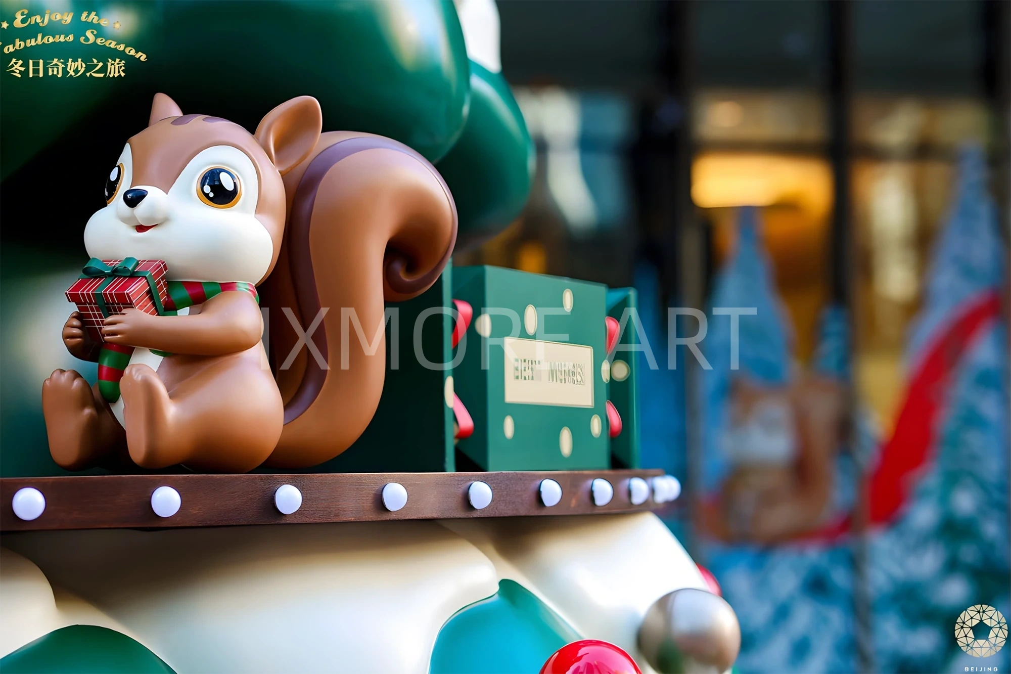 Custom Christmas art installation at Kerry Centre mall – large-scale holiday photo prop for retail spaces(2)
