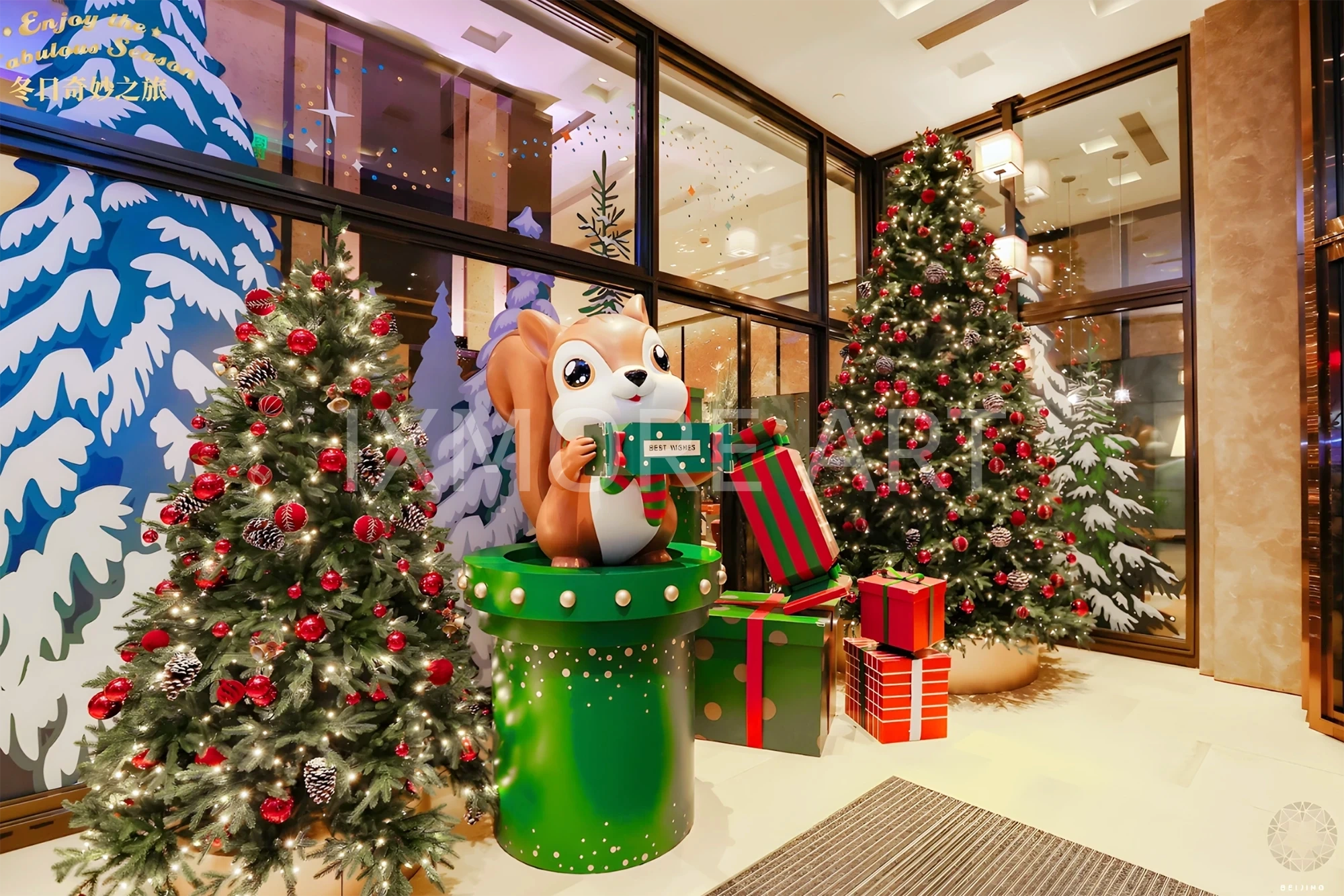 Custom Christmas art installation at Kerry Centre mall – large-scale holiday photo prop for retail spaces(3)