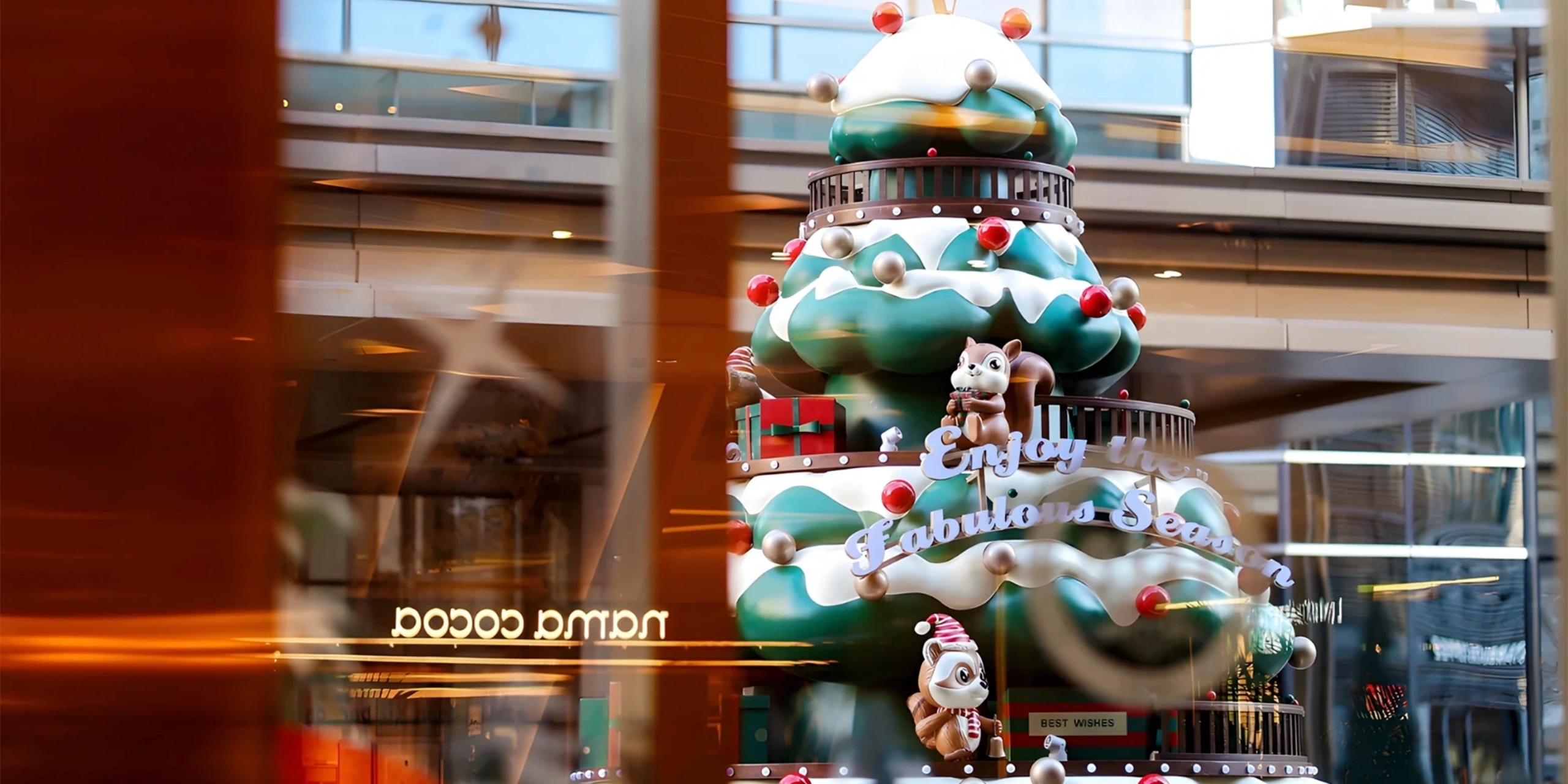 Custom Christmas Art for Kerry Centre Mall