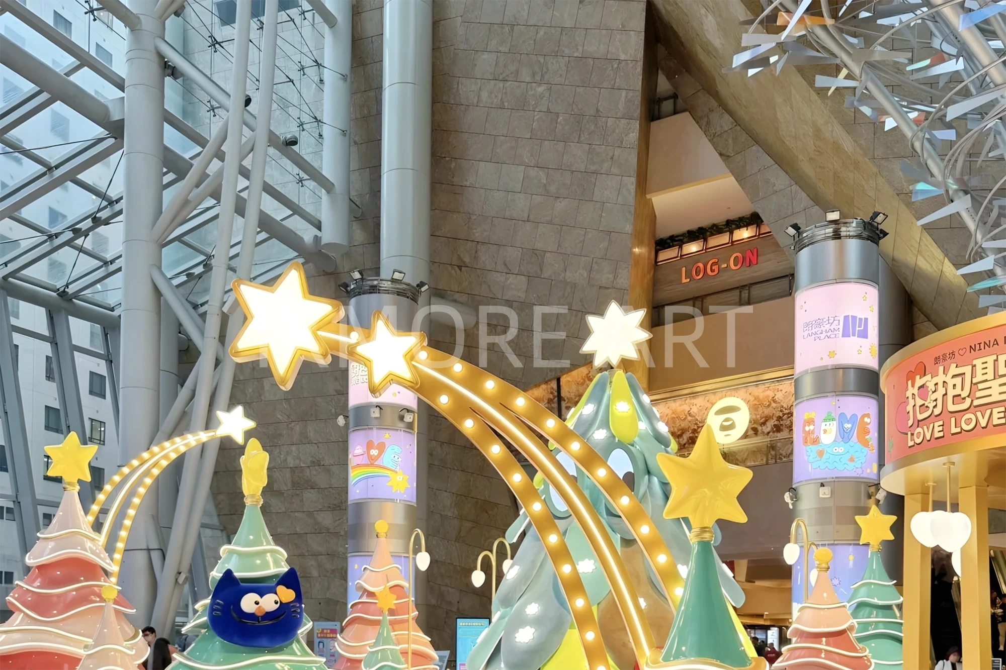 Custom Christmas art installation at Langham Place Hong Kong mall – tailored display props and festive decor(7)