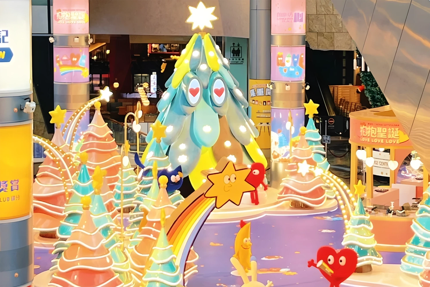 Langham Place Holiday Props