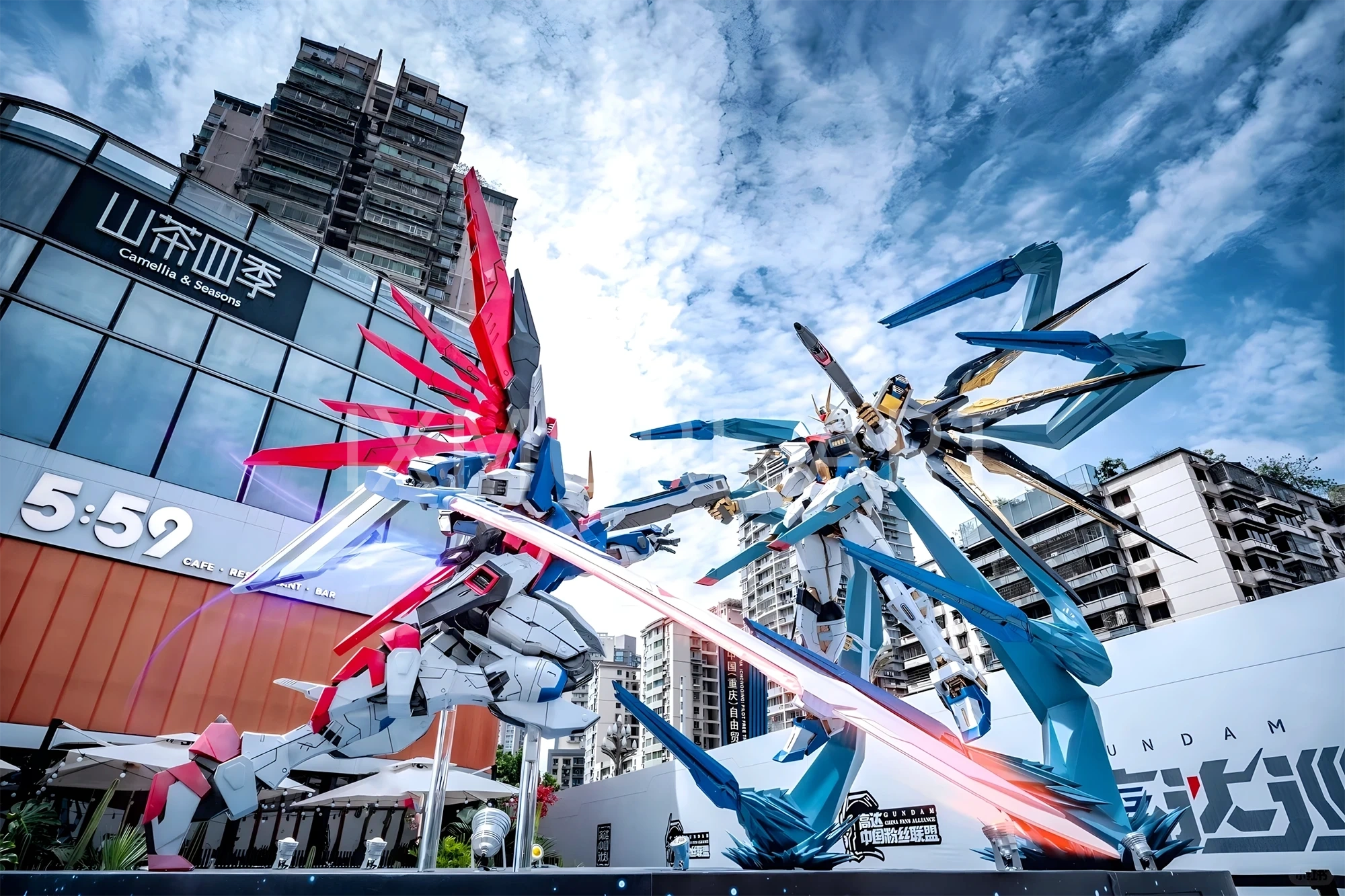 Custom large-scale anime art sculpture installation from fabrication factory(1)