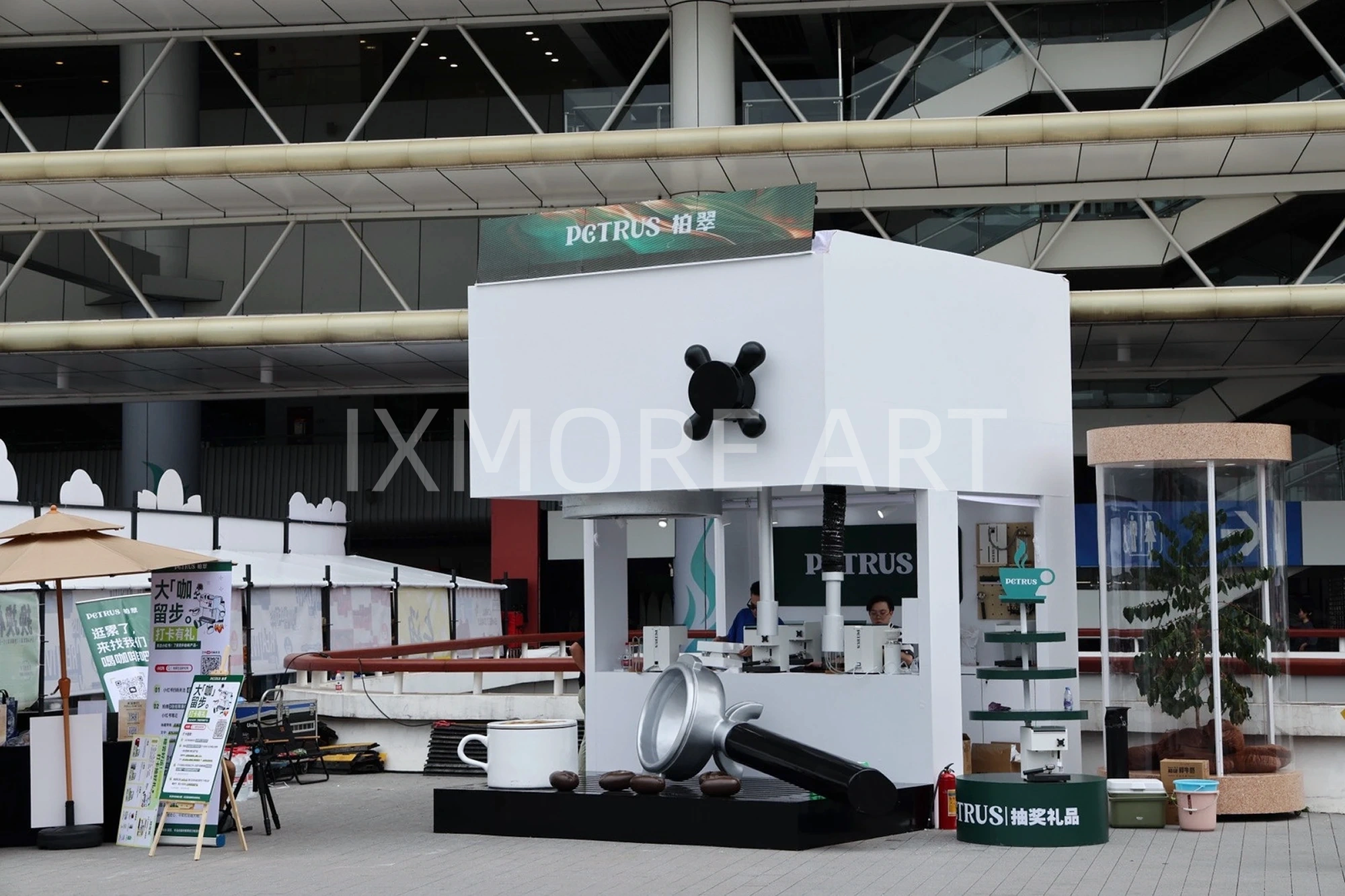 PetTree Coffee experiential marketing props custom art factory trade show display manufacturing panoramic view(3)
