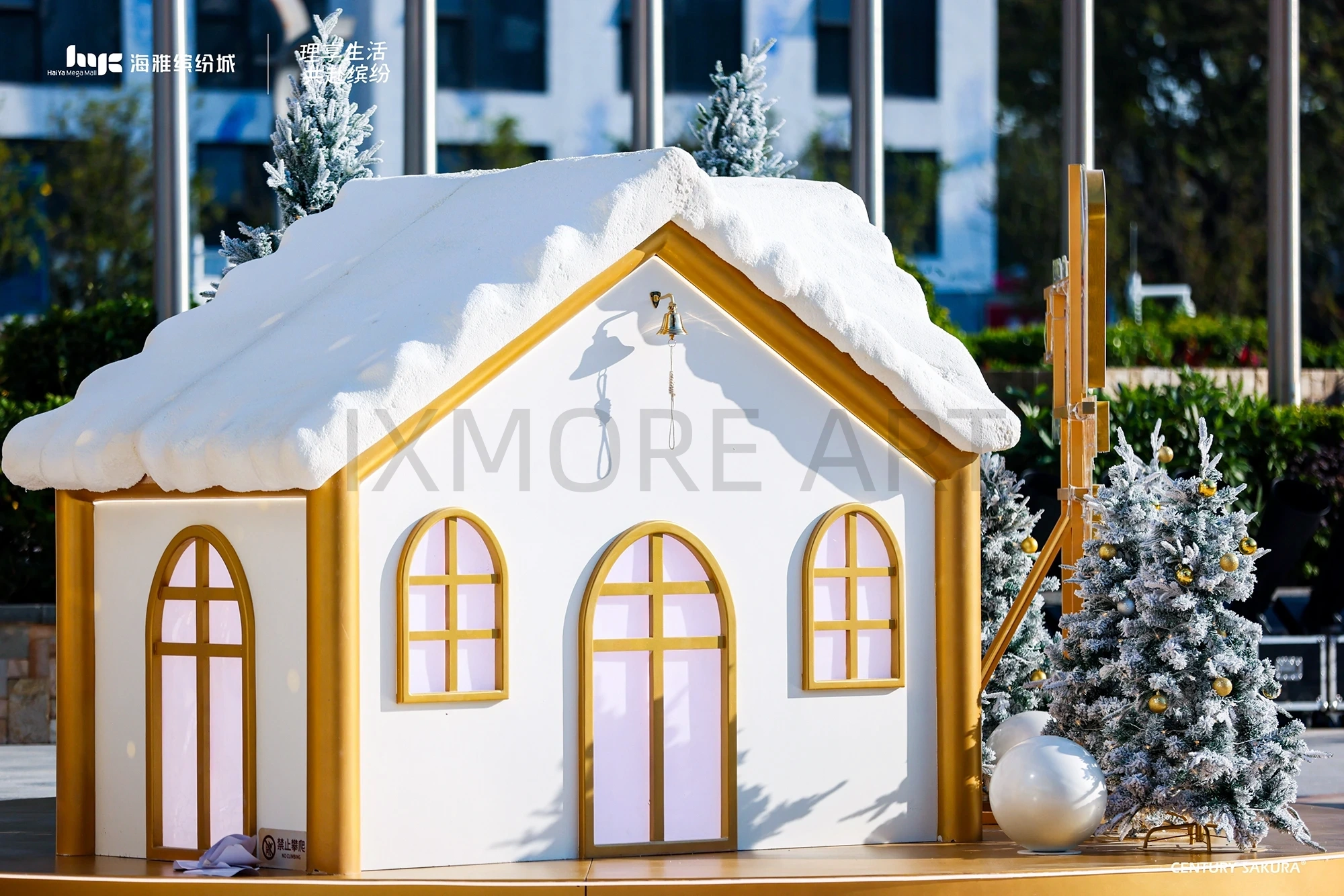 Custom large Christmas props with kinetic art installation for mall production(4)