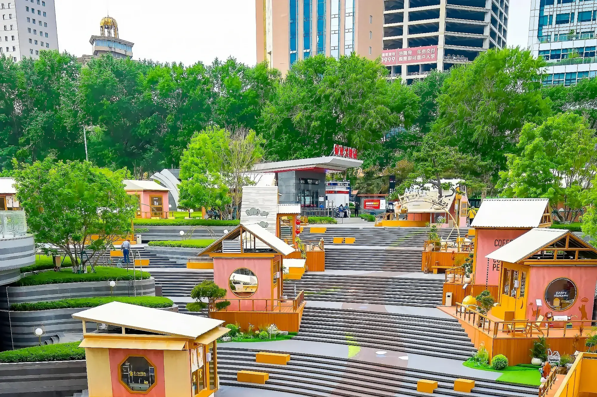 Custom immersive commercial courtyard street scene props handmade by art installation fabrication factory(1)