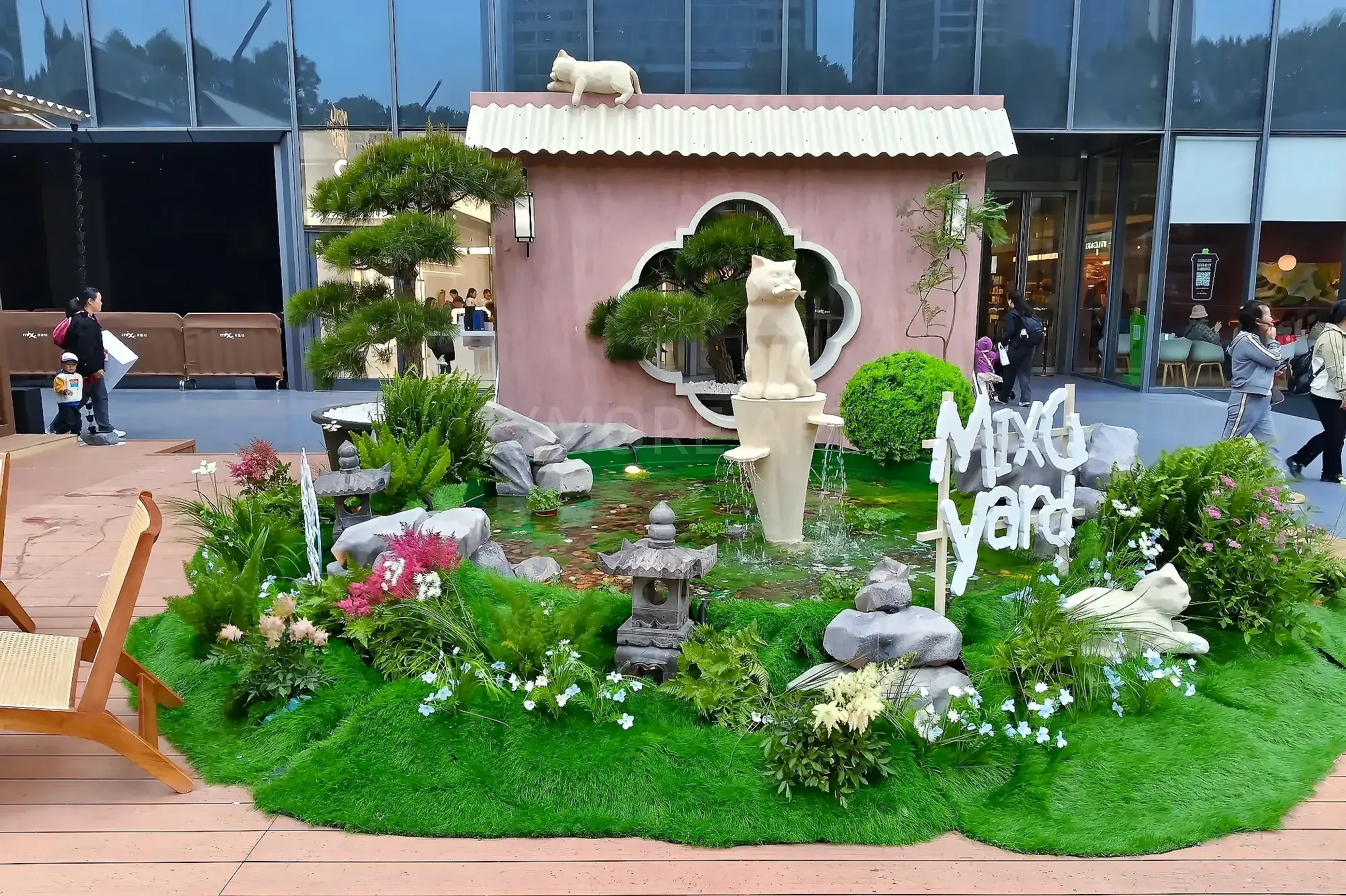 Custom immersive commercial courtyard street scene props handmade by art installation fabrication factory(4)