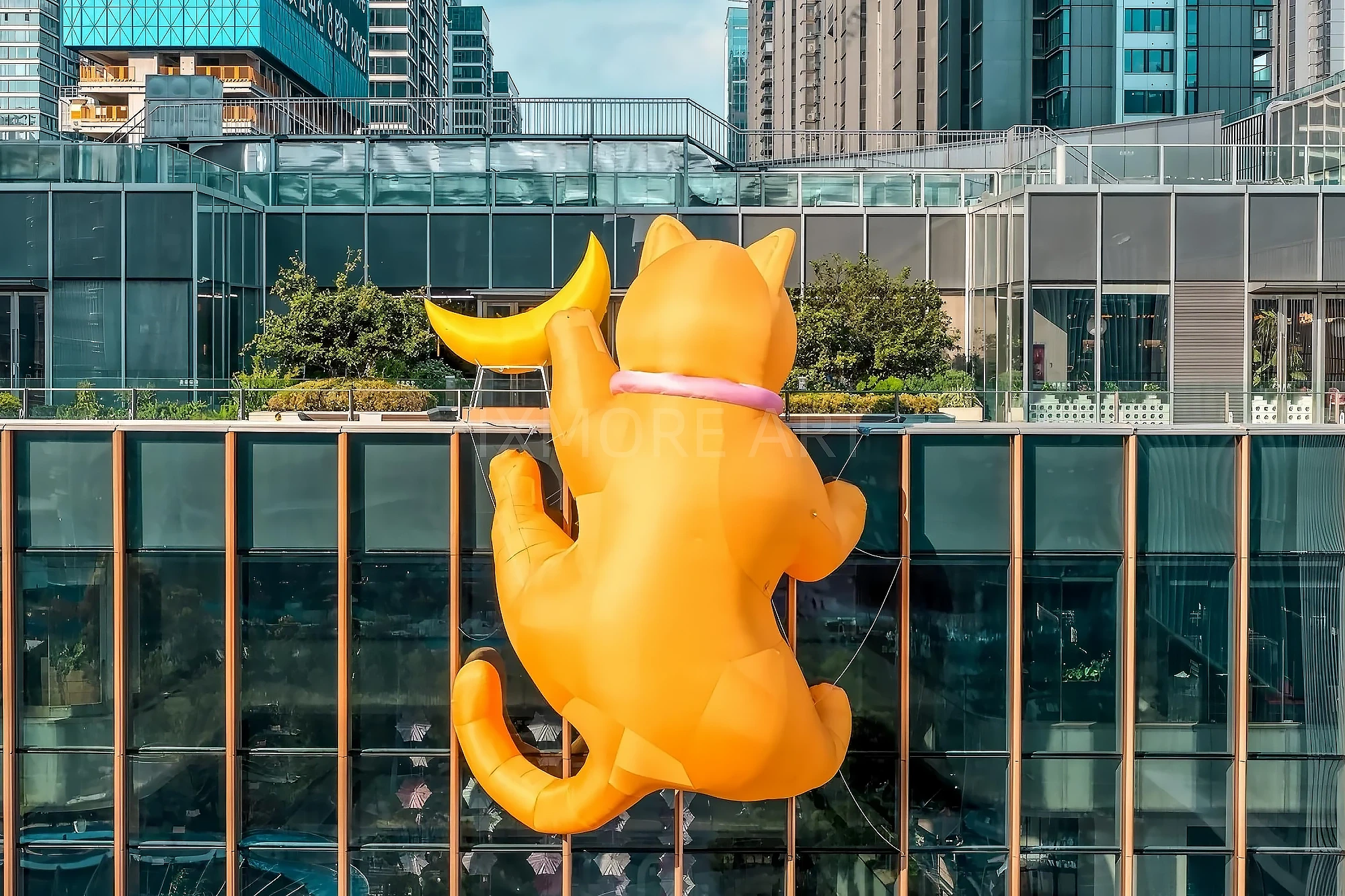 Wuchang Commercial Center Giant Sculpture Art Installation Custom Fabrication — Immersive Commercial Scene Overview(9)