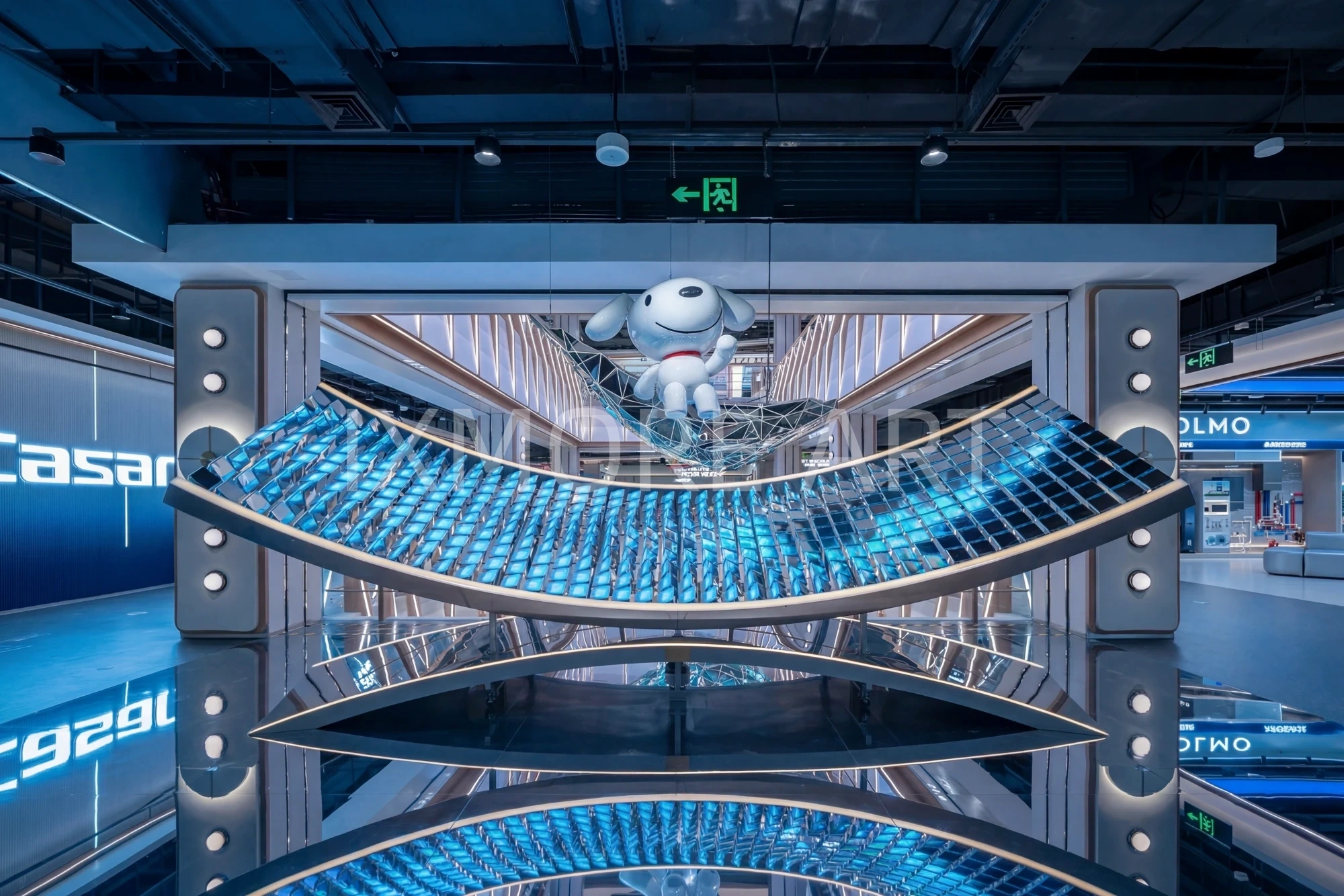 Close-up custom interactive art installation, Wuhan mall decor props with professional lighting design(3)