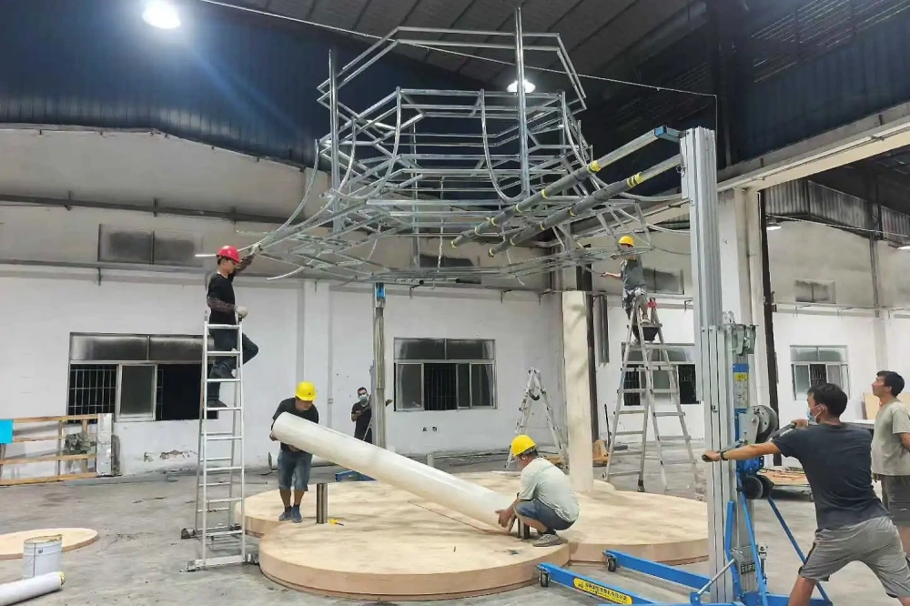 Fabrication Process of Mid-Autumn Festival Art Props for Yanheng Center Mall