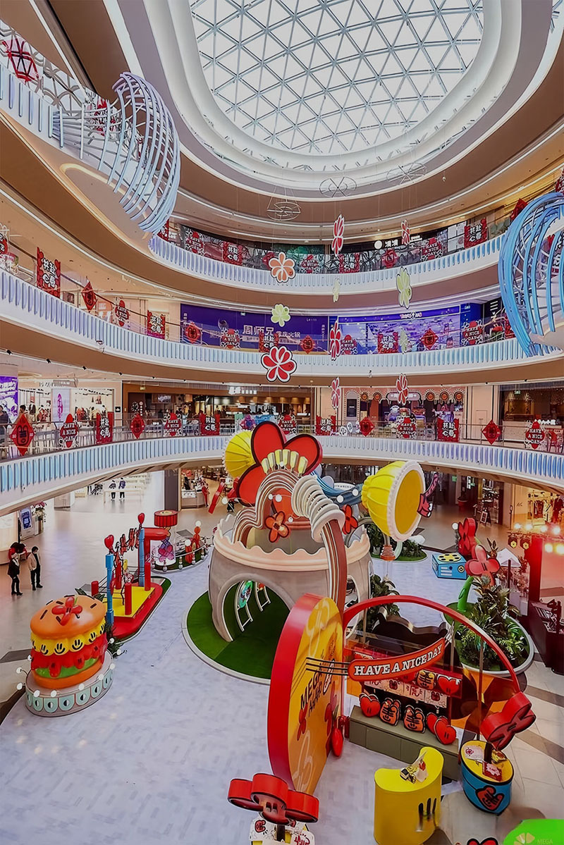 MALL DECORATIONS